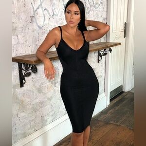 Black Ribbed V Neck Midi Dress  US 2